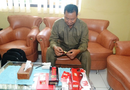 Ribuan Bungkus Rokok Ilegal Diamankan