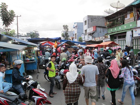 Pasar Ramai, Bukoan Naik