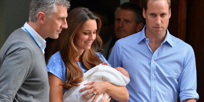 Pemunculan Perdana “Royal Baby” Disambut Meriah