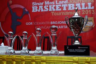 Bekuk MNC TV, JPNN Juara Basket Sinar Mas Land