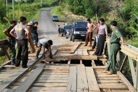 Jembatan Belly Diperbaki Darurat