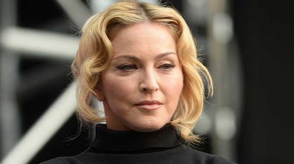 Madonna Pernah Diperkosa di Atap Gedung