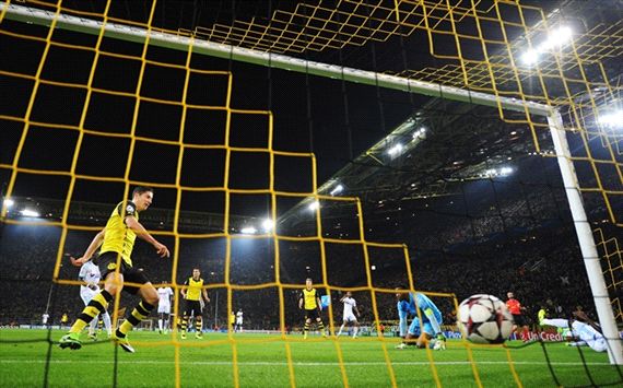 Dortmund Gebuk Marseille 3-0