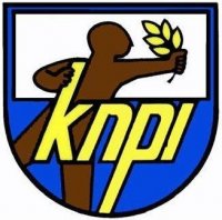 KNPI Serahkan Bantuan ke Panti dan Ponpes