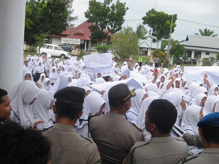 Dewan Pembina Akbid Siap Tuntaskan Kisruh