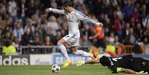 Ronaldo Raja Hat-trick