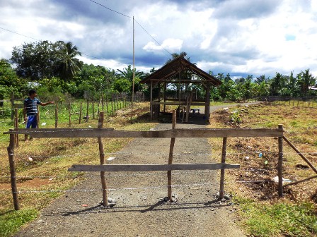 Jalan Desa Ditutup Pemilik Lahan