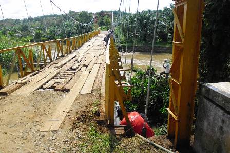 BPBD Perbaiki Jembatan Rusak