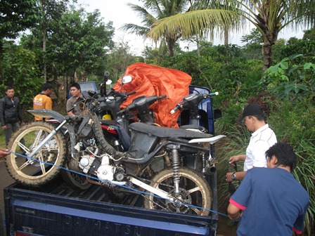 Dua Lokasi Sabung Ayam Digerebek