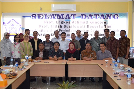 S3 Manajemen Unib, Pertama di Sumatera