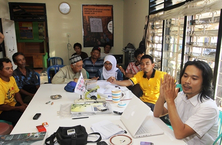 Warga Dipaksa Serahkan Lahan ke Perusahaan Teh