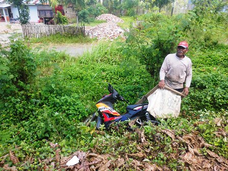 Ketahuan Maling, Pemulung Tinggalkan Motor