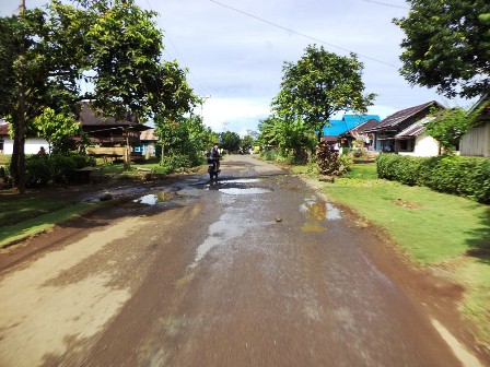 Kerusakan Jalan Lintas Makin Parah