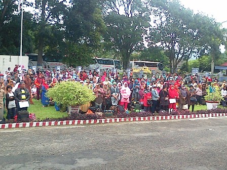 600 Anggota PKK ke Padang