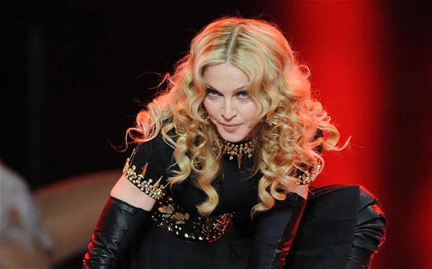 Madonna Unggah Foto Seksi di Instagram