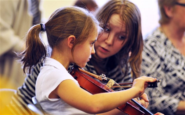 Pelajaran Musik Tidak Bikin Anak Lebih pintar