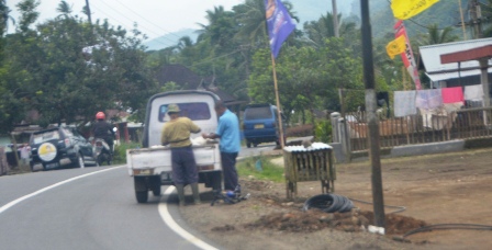 Pemasangan Sambungan PDAM Ditunggangi?