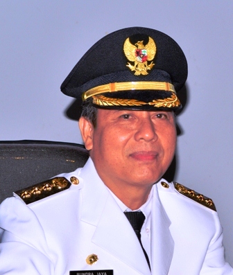 Bupati: PNS Tetap Bekerja