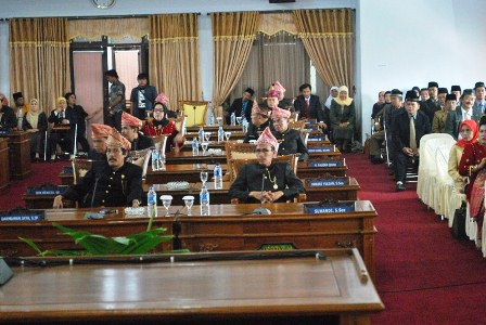 Jangan Pilih Caleg Tersandung Hukum