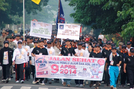 Ketua Parpol Tak Hadir, Pemilu Ricuh Sejak Awal