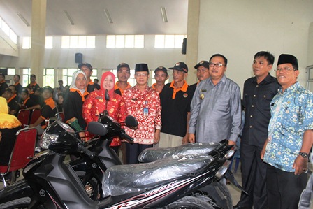 Pemkab BS Bantu 26 Motor dan Mobil