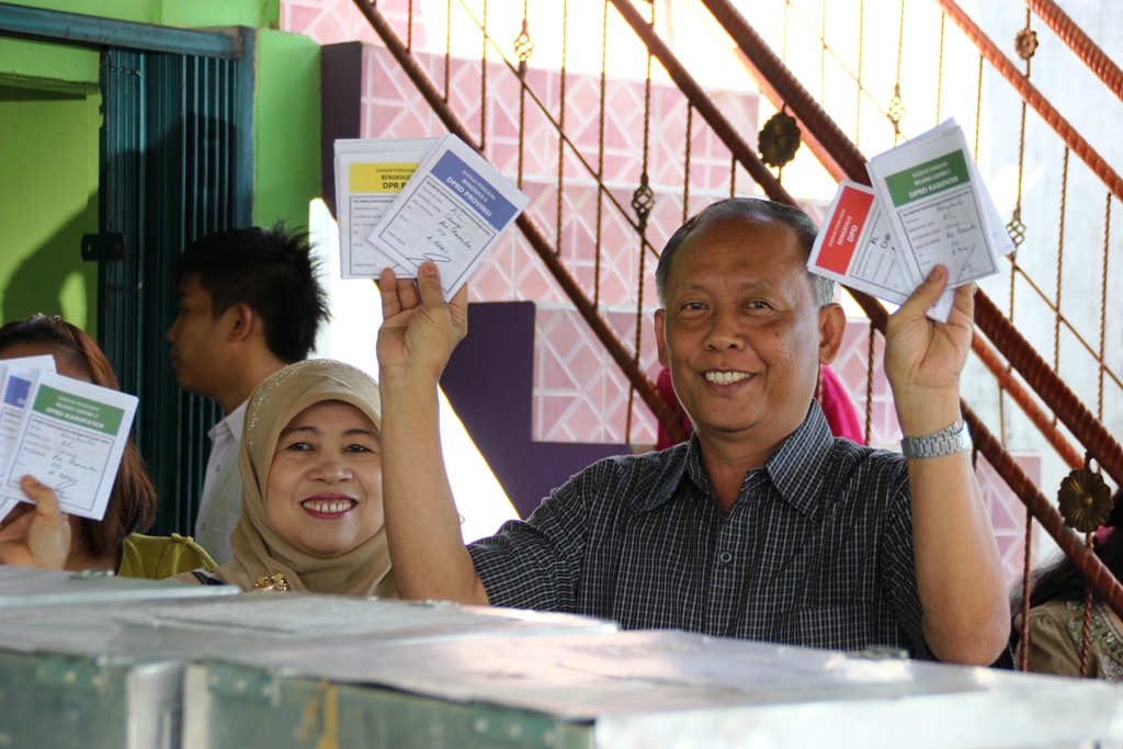 Bupati dan Wabup Pantau TPS