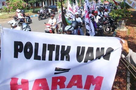 Bupati : Beberkan Oknum Caleg Lakukan Money Politic