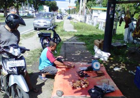 Jelang Bulan Puasa, Harga Daging Mulai “Liar”