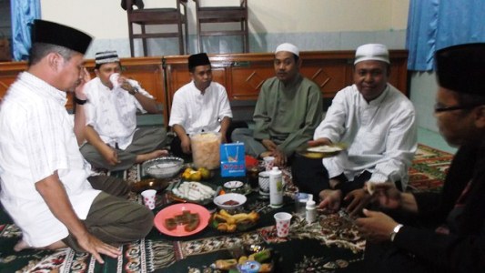 Buka Bersama Jalin Silaturahmi