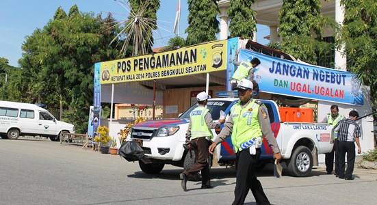 Dirikan 3 Pospam dan 1 Posyan