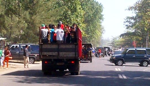 Kendaraan Melanggar Tidak Ditindak