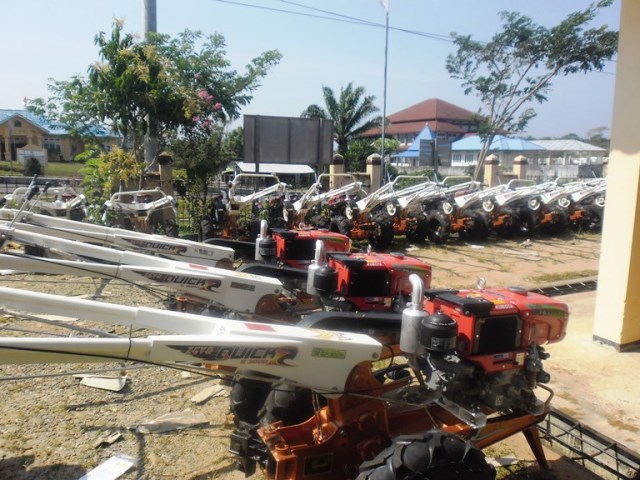 Hand Traktor  Segera Dibagikan