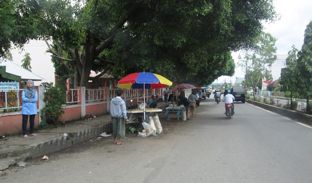 PKL Buah Menjamur