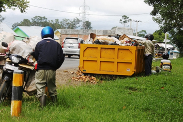 BLHKP Kekurangan Mobil Sampah