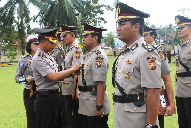 Kasus Pidana  dan Pelanggaran Disiplin Polri Meningkat