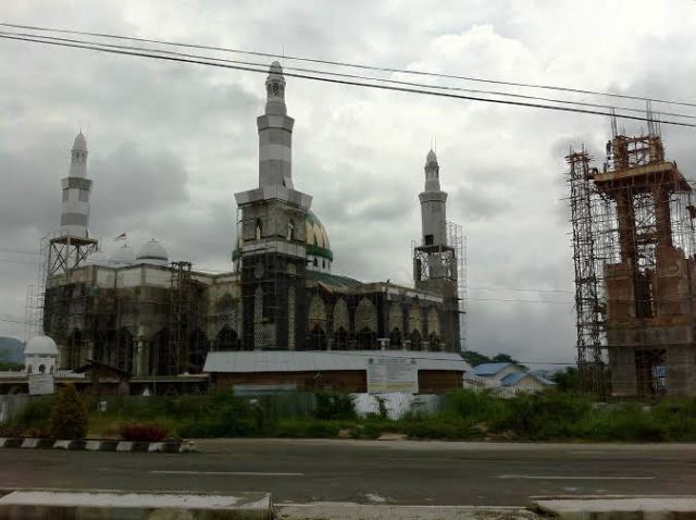 Masjid Agung Capai 85 Persen