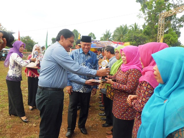 Ribuan Warga Kunjungi Pekan Raya