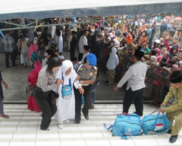 Jemaah Haji Harus Jadi Teladan