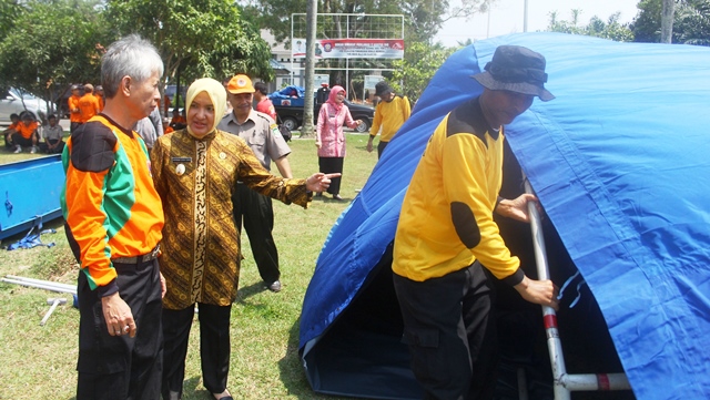 BNPB Lomba Pasang Tenda