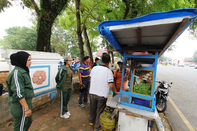 Satpol PP Sterilkan Area Wisata