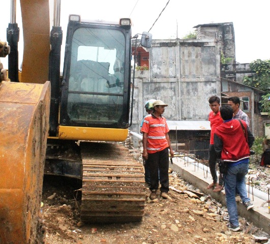 Peralatan Alat Berat Digasak Maling