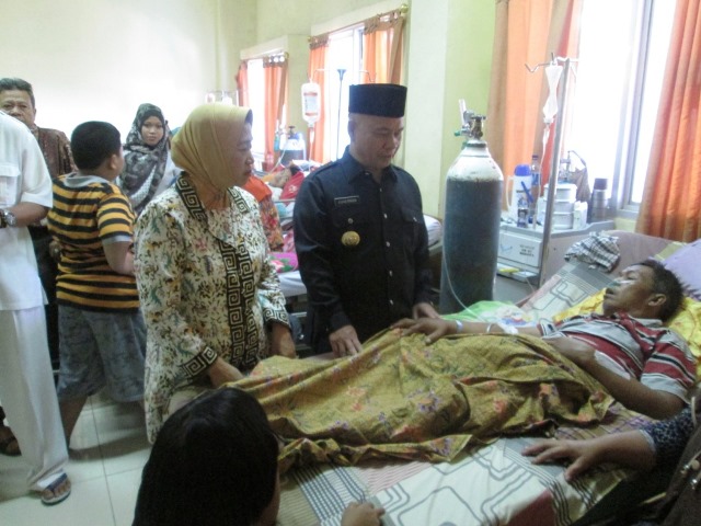 Bupati Geram, Ruangan Alat Medis Tergenang