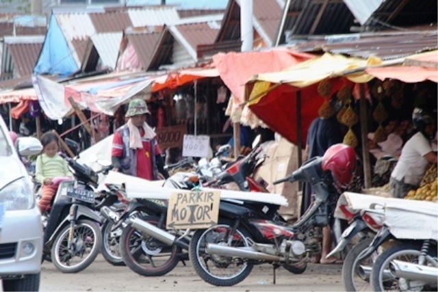 Parkir Diserahkan ke Pihak Ketiga