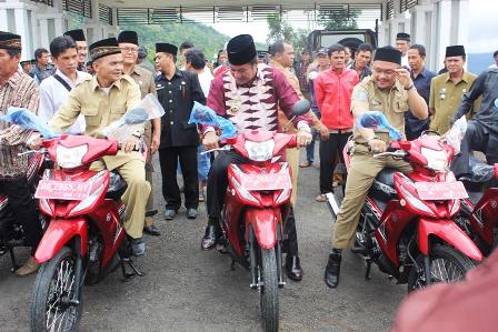 Imam Penerima Tornas Wajip Laporan Tiap Bulan