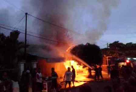 Dua Bedengan Hangus, 2 Korban Luka Bakar