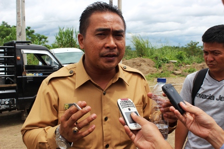 Maju Pilkada, Iwan Badar Tunggu SE