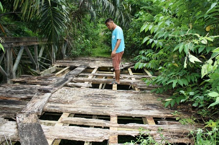 Jembatan Belli Rusak Berat