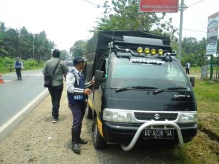 15 Mobil Terjaring