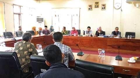 DPRD Hearing bersama Pemkot Menyoal Izin Indomaret