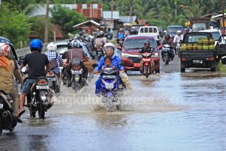 4 Kelurahan Terendam Banjir